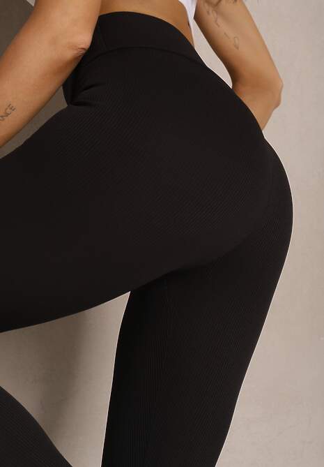 Czarne Prążkowane Legginsy z Elastycznego Materiału Neluna 5