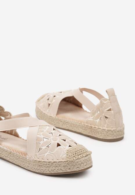 Beżowe Płaskie Espadryle z Ażurową Cholewką Elearosea 6