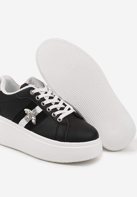 Czarne Sneakersy z Ozdobną Aplikacją Owada z Przeszyciami na Platformie Ommea 6