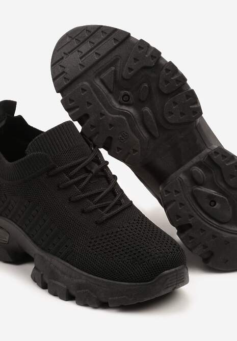 Czarne Buty Sportowe Sneakersy z Siateczki na Tłoczonej Podeszwie Zdobionej Aplikacją Neltewia 6