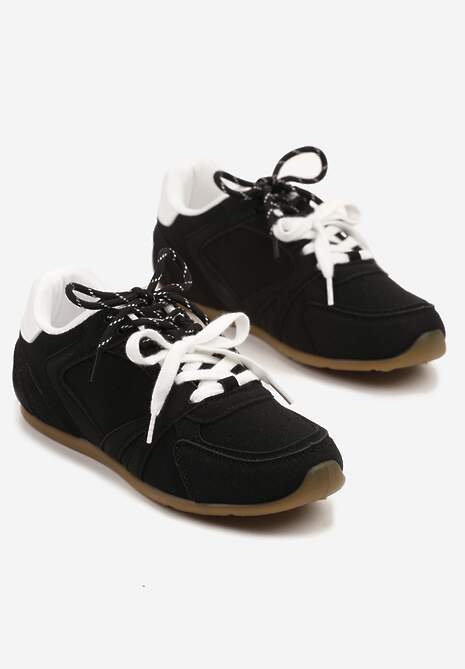 Czarne Sneakersy Ozdobione Przeszyciami i Podwójnym Sznurowaniem Telisaria 5