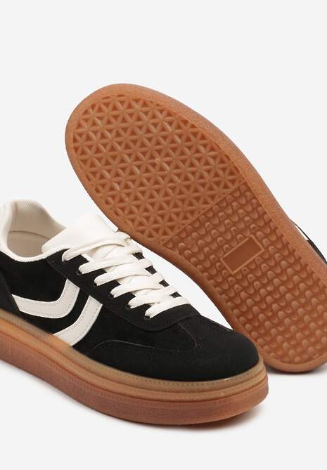 Czarne Sneakersy Typu Kultowe Tenisówki na Niskiej Platformie Olritia 6