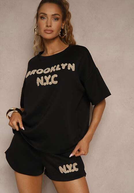 Czarny Komplet z Wiskozą o Fasonie Oversize T-shirt i Szorty Lirafina