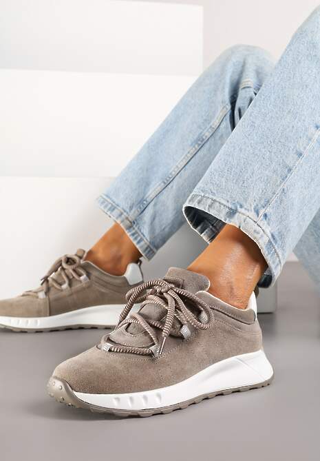 Ciemnobeżowe Zamszowe Sneakersy z Wkładką ze Skóry Naturalnej Dolavienne