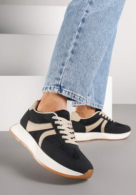 Czarne Sneakersy z Geometrycznym Wzorem Velwettia
