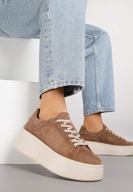 Brązowe Sneakersy z Naturalnego Zamszu na Platformie Nalirette