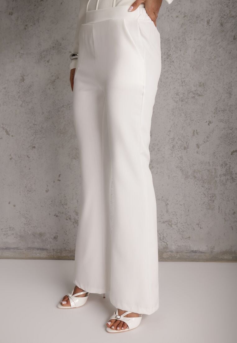 Biały Komplet o Garniturowym Kroju z Marynarką z Wiązaniem i Spodniami Falestra 4