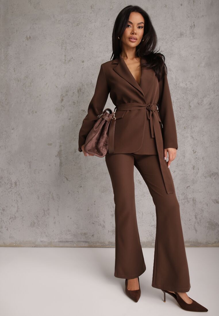 Brązowy Komplet o Garniturowym Kroju z Marynarką z Wiązaniem i Spodniami Falestra 4