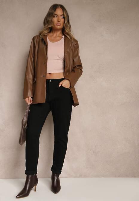 Czarne Jeansy Mom Fit w Klasycznym Stylu Bellaxia