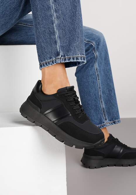 Czarne Sneakersy na Platformie z Tłoczeniem Tillivalle
