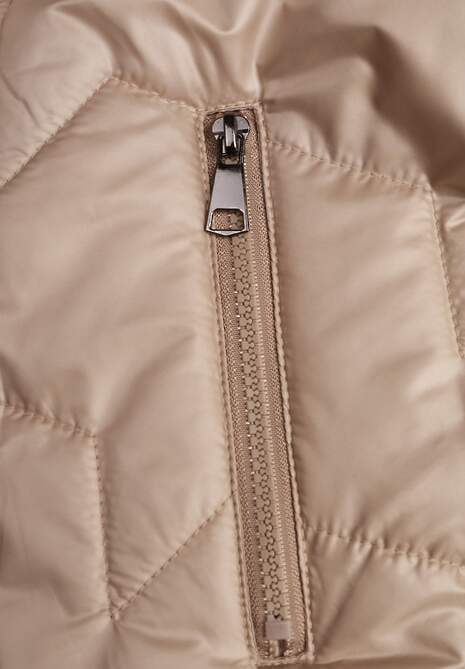 Beżowa Przejściowa Kurtka z Kapturem Zdobiona Pikowaniem Fesulia 6