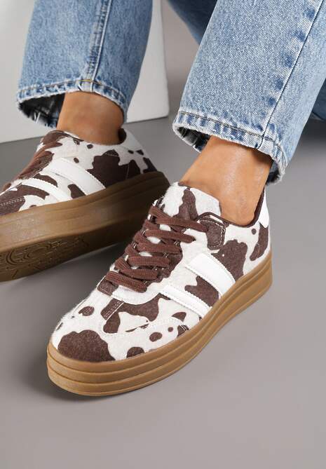 Brązowo-Białe Sneakersy w Stylu Klasycznych Tenisówek na Platformie Ozdobione Printem w Krowie Łaty Nallania