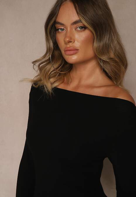Czarna Wiskozowa Bluzka Longsleeve z Dekoltem Typu Łódka Zaide 5