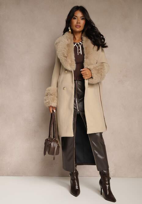 Beżowy Dwurzędowy Płaszcz o Eleganckim Fasonie z Futerkowymi Zdobieniami  Lendrie 4