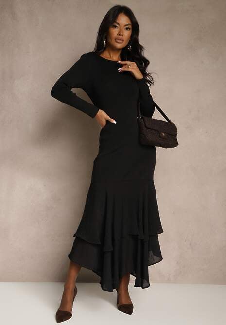 Czarna Dopasowana Sukienka z Wiskozą Zdobiona Falbankami u Dołu Setra