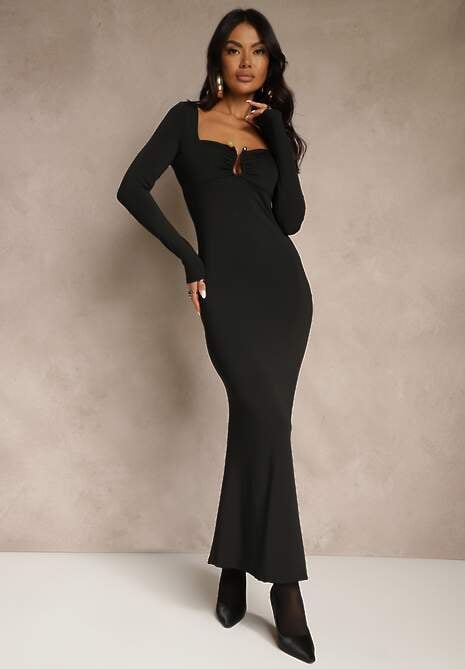 Czarna Sukienka Koktajlowa z Wiskozą Ozdobiona Metaliczną Aplikacją Refane