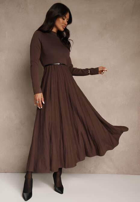 Brązowa Dzianinowa Sukienka Rozkloszowana Longsleeve z Wiskozą i Paskiem Tusnira