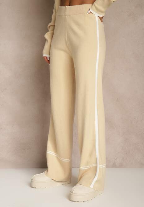 Jasnobeżowy Komplet Dzianinowy Sweter i Spodnie o Szerokim Kroju Ozdobione Lamówką Wedara 4