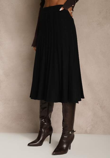 Czarna Dzianinowa Spódnica Plisowana o Rozkloszowanym Kroju Tuswia 4