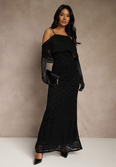 Czarna Sukienka o Asymetrycznym Kroju Ozdobiona Falbaną Owedia