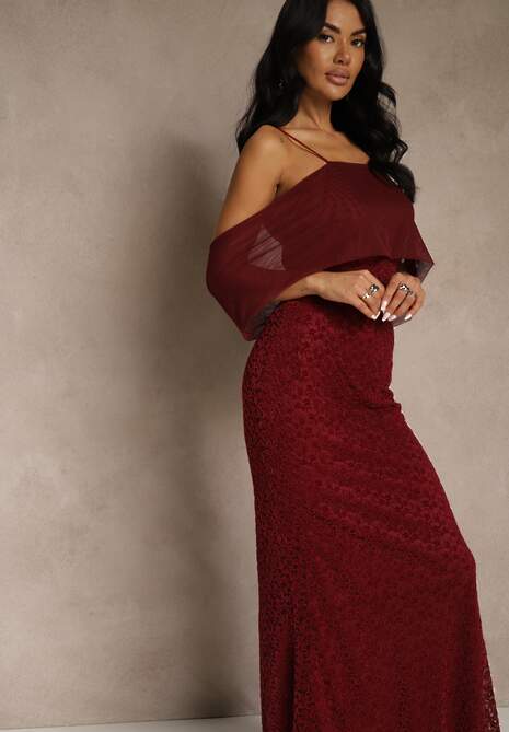 Bordowa Sukienka o Asymetrycznym Kroju Ozdobiona Falbaną Owedia 4