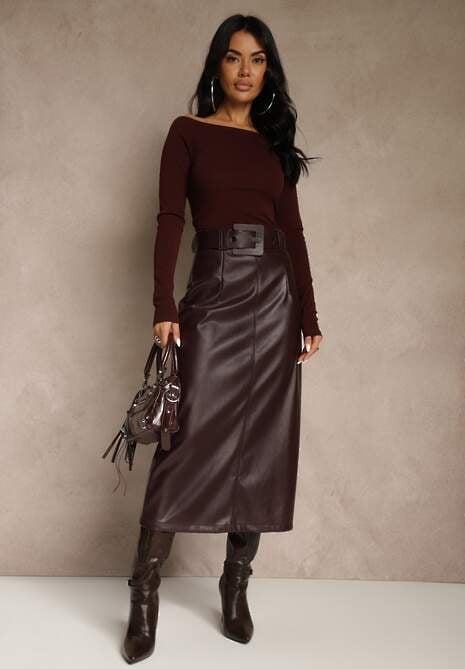 Bordowa Ołówkowa Spódnica z Imitacji Skóry z Paskiem z Wyrazistą Klamrą Rewedana