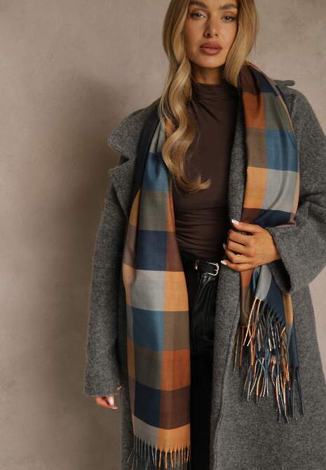 Brązowy Wiskozowy Szalik z Frędzlami Zdobiony Wzorem w Kratę Etefera