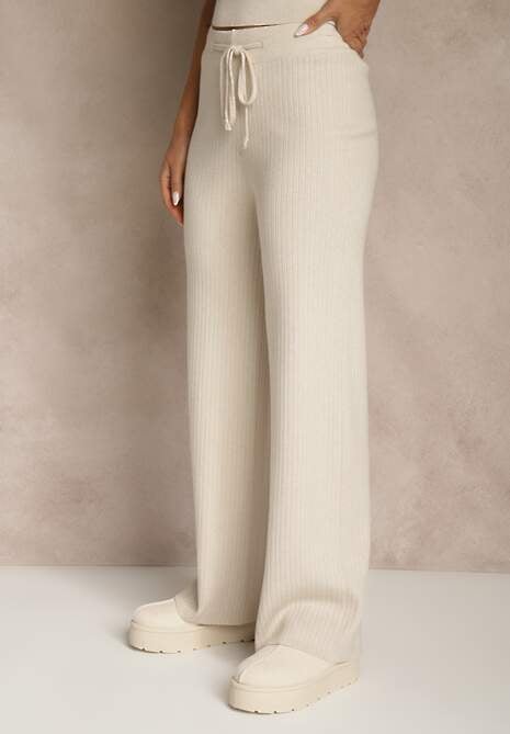 Beżowy Komplet z Dzianiny z Wiskozą Spodnie Bluzka ze Stójką i Kardigan Vetisene 4