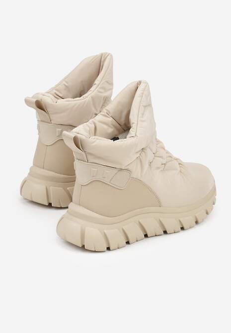 Ciemnobeżowe Śniegowce na Platformie z Tłoczeniem i Pikowaną Cholewką Resisia 6