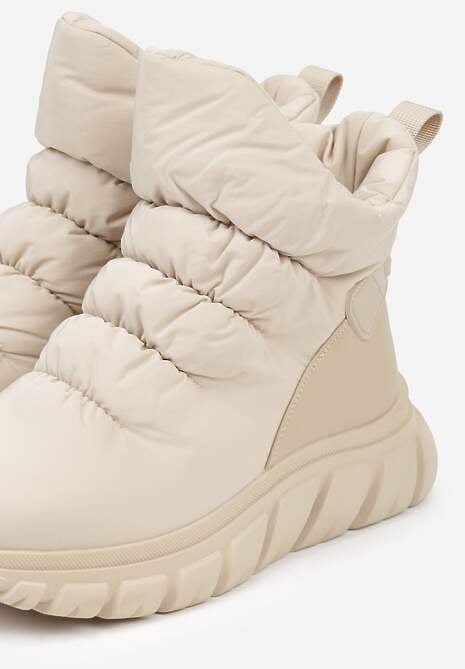 Ciemnobeżowe Śniegowce na Platformie z Tłoczeniem i Pikowaną Cholewką Resisia 7