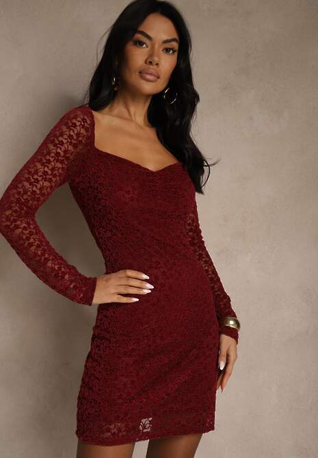 Bordowa Dopasowana Sukienka z Koronki z Kwadratowym Dekoltem Uwedia 4