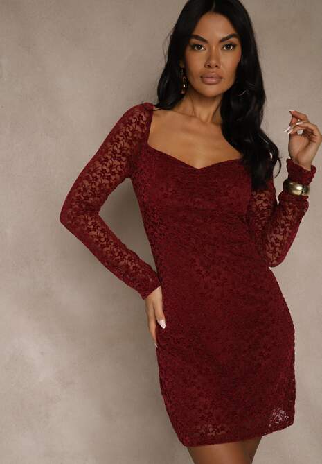 Bordowa Dopasowana Sukienka z Koronki z Kwadratowym Dekoltem Uwedia