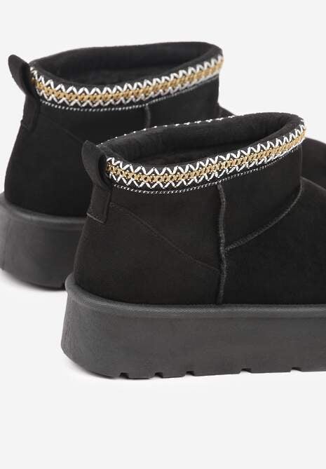 Czarne Śniegowce na Platformie z Haftem przy Cholewce Sewnera 6