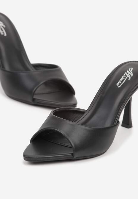 Czarne Klapki na Szpilce ze Szpiczastym Odkrytym Noskiem Sewnila 7