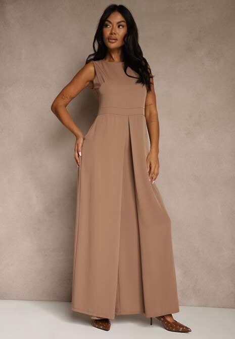 Ciemnobeżowy Taliowany Kombinezon Ozdobiony Zakładkami Berinola 4