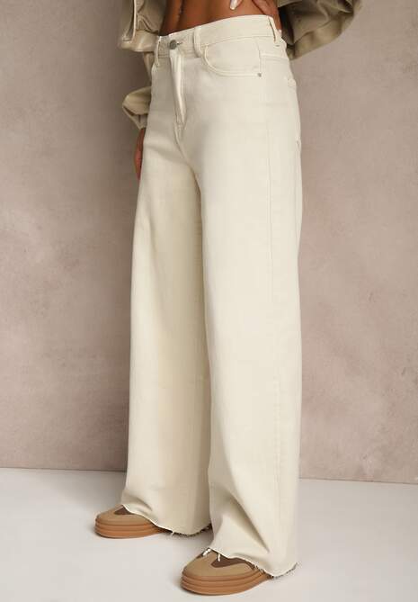 Jasnobeżowe Jeansy Wide Leg High Waist z Postrzępionymi Krawędziami Brizess 4
