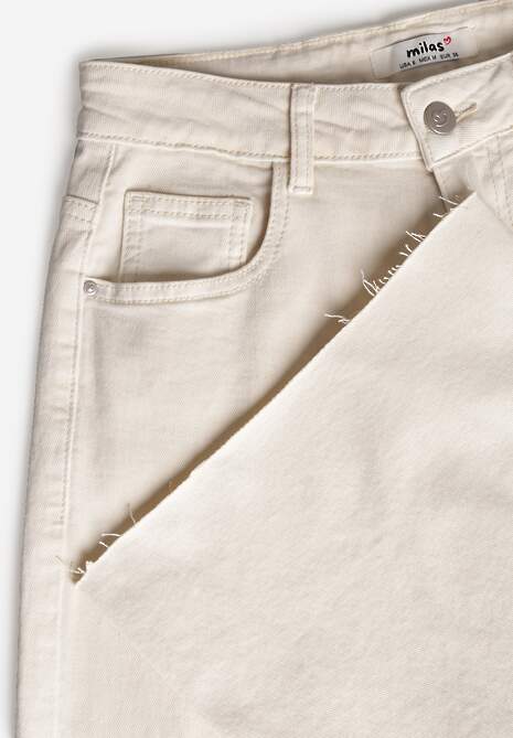 Jasnobeżowe Jeansy Wide Leg High Waist z Postrzępionymi Krawędziami Brizess 6