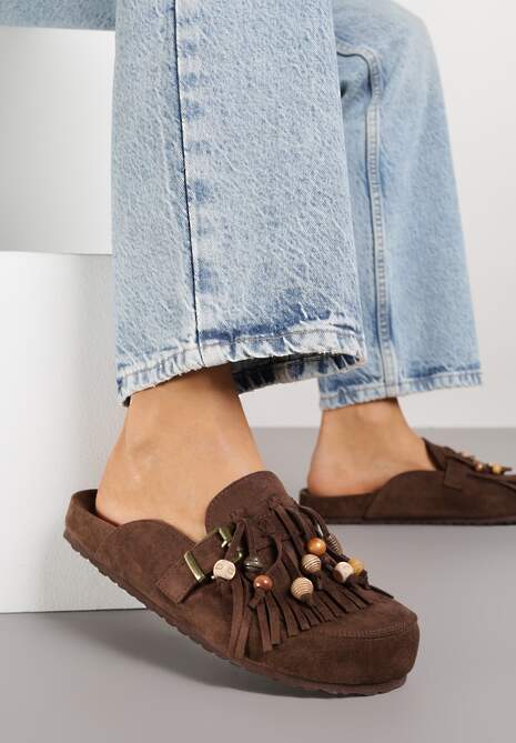 Brązowe Klapki na Platformie Ozdobione Koralikami Klamrami i Frędzlami Leurecea