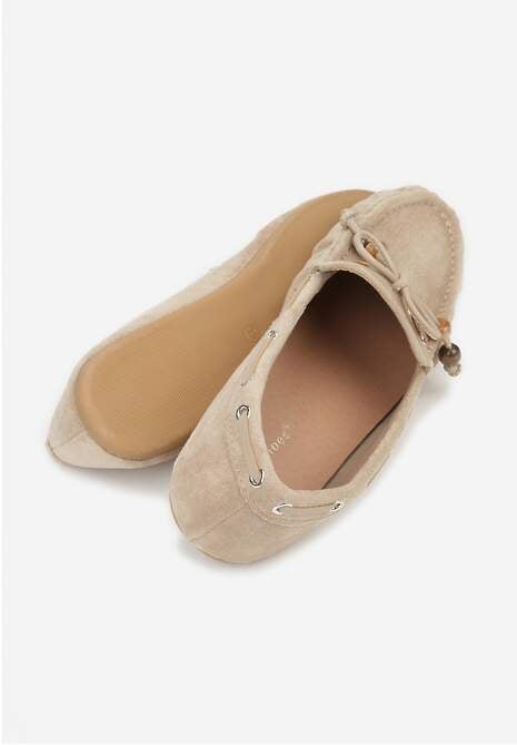 Ciemnobeżowe Mokasyny Ozdobione Kokardą Koralikami i Przeszyciami Clanrunner 7