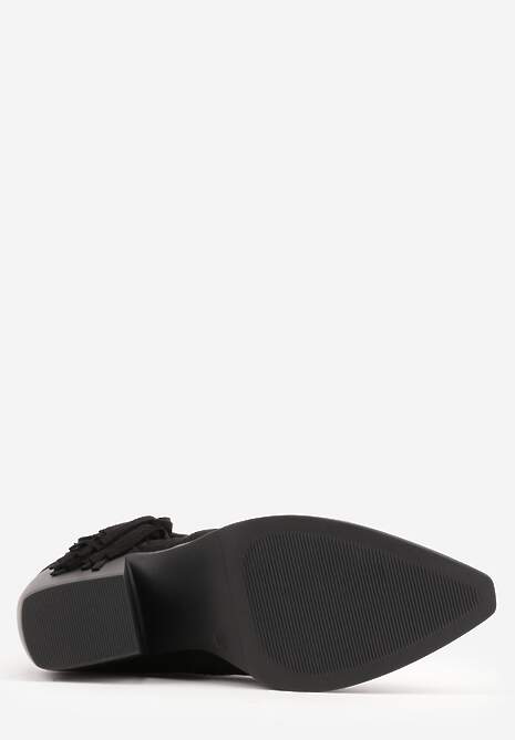 Czarne Ażurowe Botki Typu Kowbojki na Stożku Ozdobione Frędzlami Pentora 7