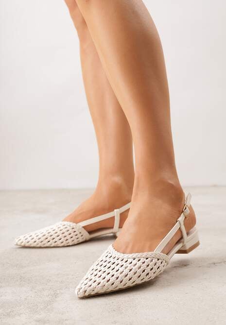 Beżowe Sandały z Plecioną Cholewką Triscan