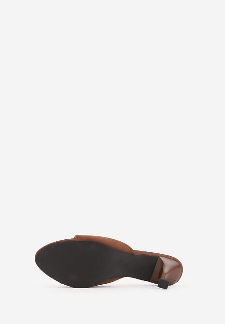 Brązowe Klapki na Obcasie Kaczuszka z Odkrytym Noskiem Nadah 7