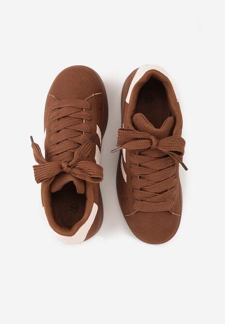 Brązowo-Białe Sneakersy na Niskiej Platformie z Naszywkami Flordexia 6