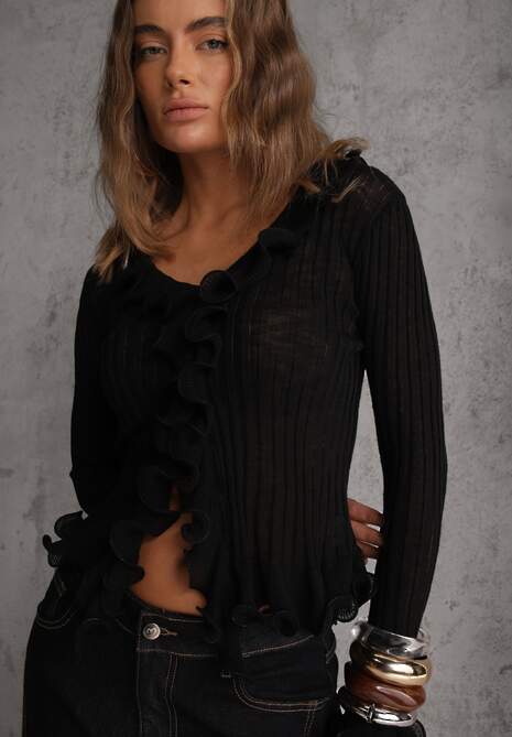 Czarna Bluzka z Wiskozą w Prążki z Falbanami Chionolis 5