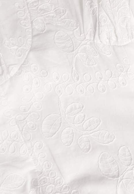 Biała Rozkloszowana Sukienka z Bawełny na Ramiączka Zdobiona Haftem Adozaphaura 6