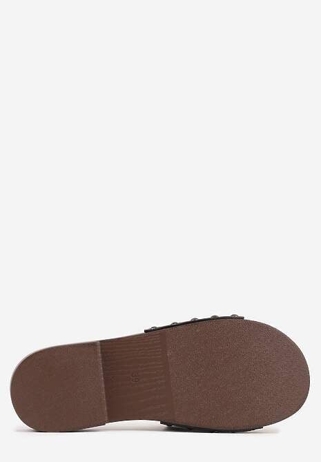 Czarne Klapki Ozdobione po Bokach Nitami Neameronei 7