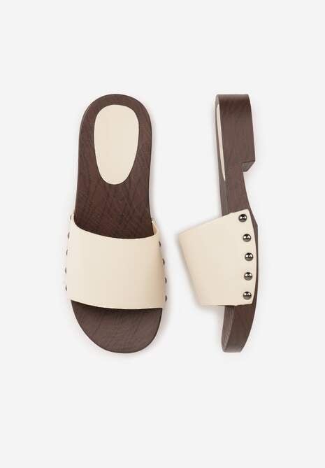 Beżowe Klapki Ozdobione po Bokach Nitami Neameronei 6