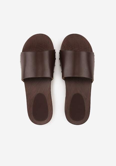 Ciemnobrązowe Klapki Ozdobione po Bokach Nitami Neameronei 6