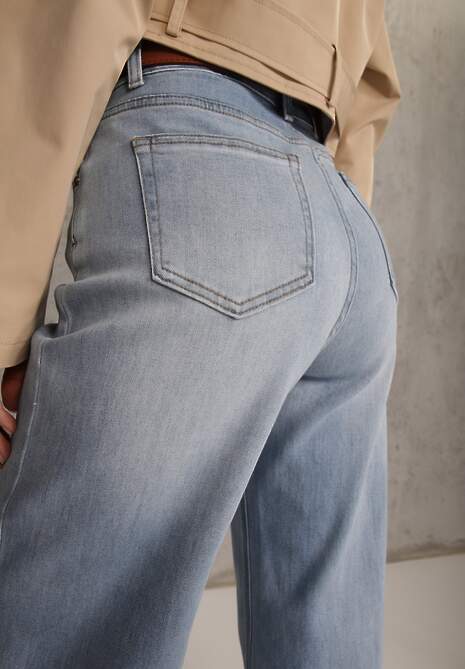 Niebieskie Szerokie Jeansy z Bawełną High Waist Ozdobione Przeszyciami Timolis 5