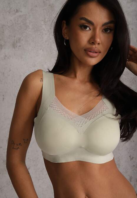 Zielony Sportowy Biustonosz z Usztywnieniem Ozdobiony Siateczkową Wstawką Edalissa